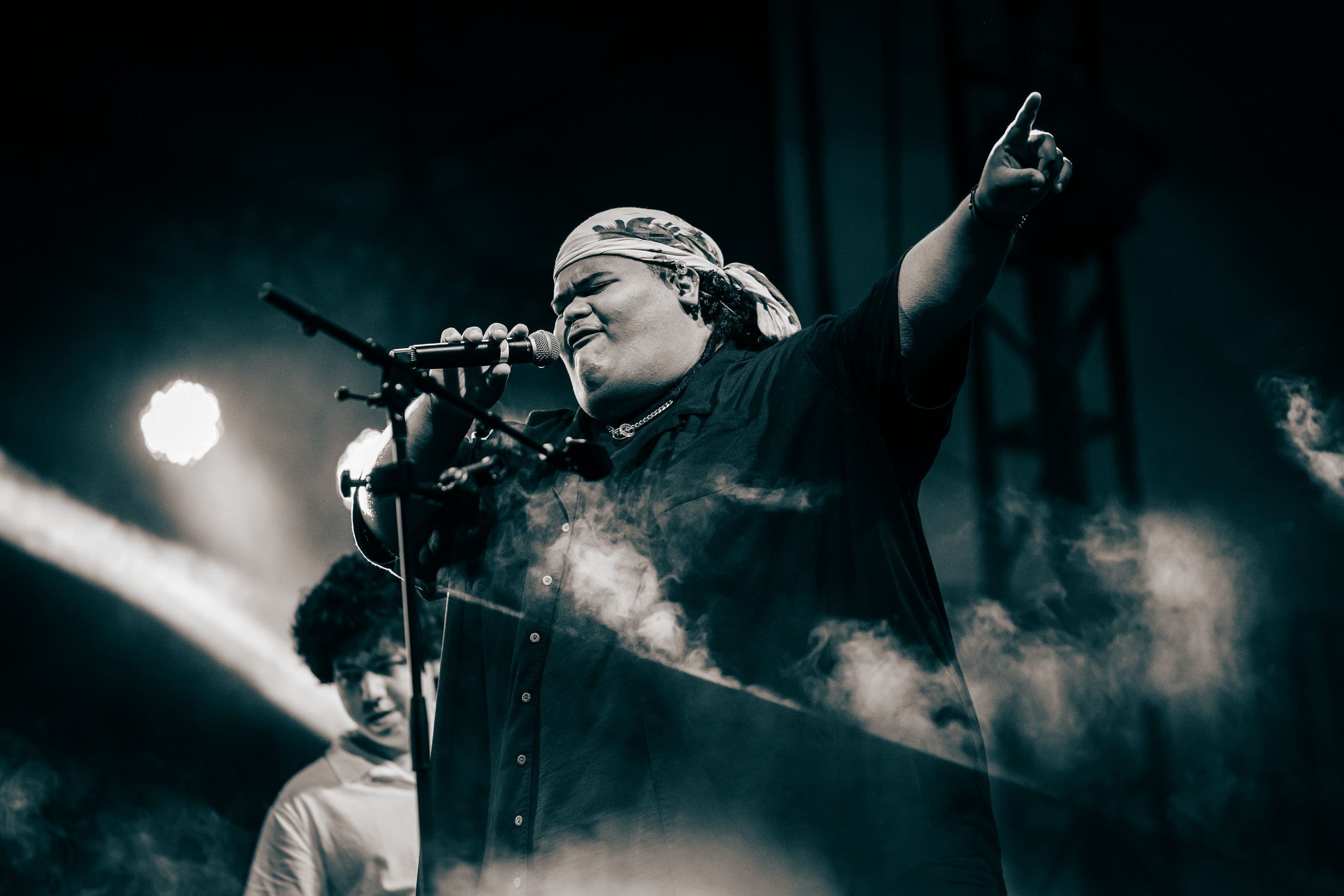 Iam Tongi commanding the stage